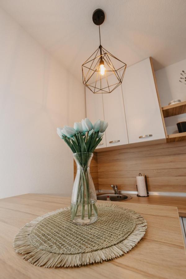 Apartamento Stan Na Dan Flora Nevesinje Exterior foto